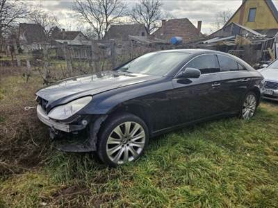 Eladó Mercedes CLS 320 CDI (2987 cm³, 224 PS) (W219)