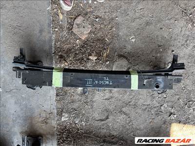 Hyundai Tucson (TL) első lökhárító merevítő 