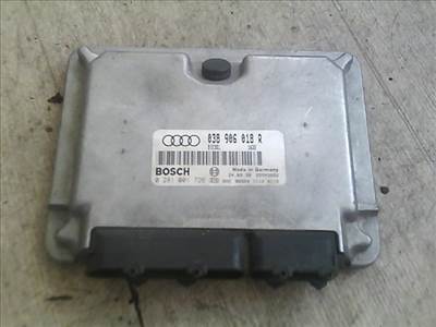 AUDI A4 98-01 Motorvezérlő egység ECU PCM modul