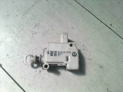 AUDI A6 97-04 Csomagtérajtó központi zár motor