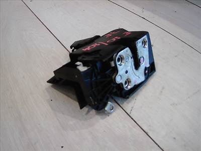 DACIA Sandero Stepway 2017.01.01- Jobb első ajtó zárszerkezet központizáras