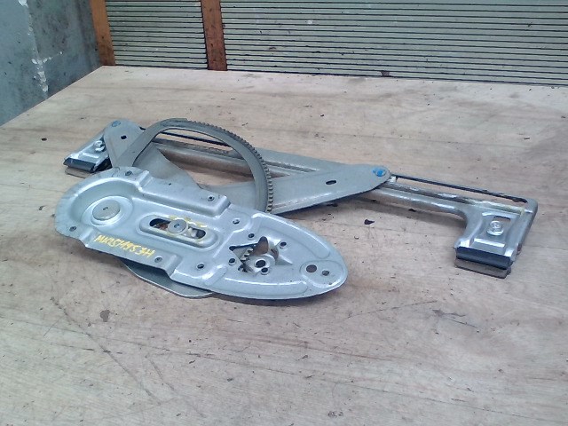 FORD C-MAX 03.06-07.03 Jobb hátsó ablakemelő szerkezet elektromos 1. kép