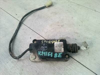 KIA SPORTAGE 1995.06-1998.03 Központizár motor 