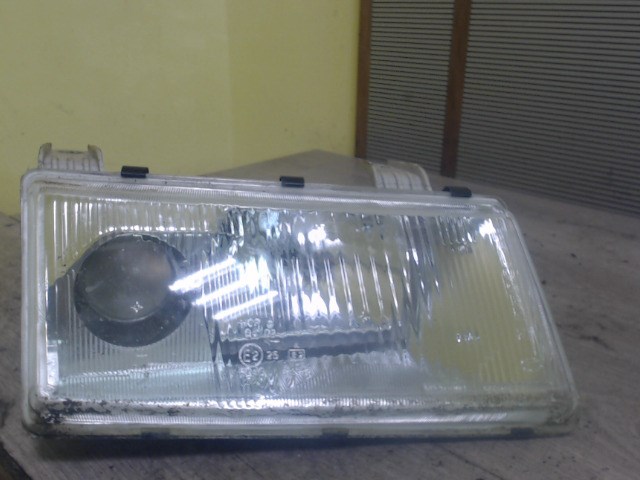 LADA 2110 Jobb első fényszóró 1. kép