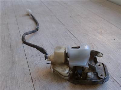 MAZDA 626 00.08-02.12 Bal hátsó ajtó zárszerkezet központi záras