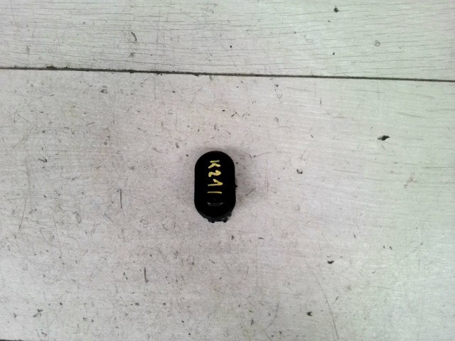 OPEL Zafira 98.09.01-05.08.31 Jobb első ablakemelő kapcsoló 1. kép