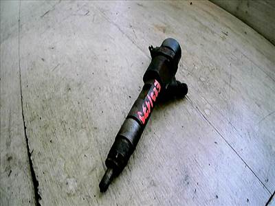 RENAULT LAGUNA 00-05 Porlasztó