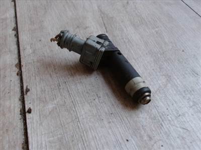 RENAULT THALIA 99.05-02.02 Injektor befecskendező hengerenkénti
