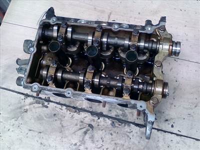 SMART FORFOUR 04.01-06.06 Hengerfej. benzines