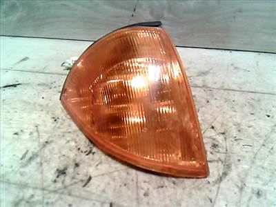 SUZUKI SWIFT 96-05 Jobb első irányjelző