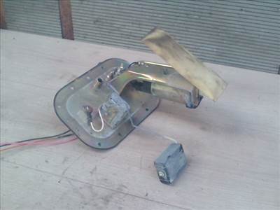 SUZUKI SWIFT 96-05 Üzemanyag szivattyú