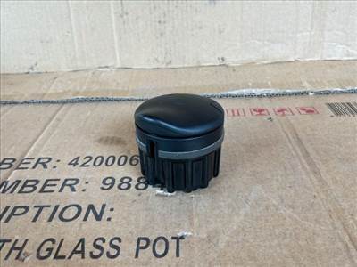 Mazda MPV (LW) MAZDA MPV Hátsó Hamutartó ras5ip2512