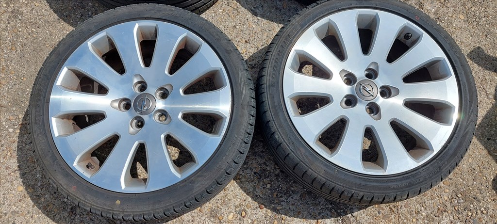 Opel insignia 5x120 /19" használt (gyári felni) alufelni, rajta 245/45 használt nyári gumi gumi  2. kép