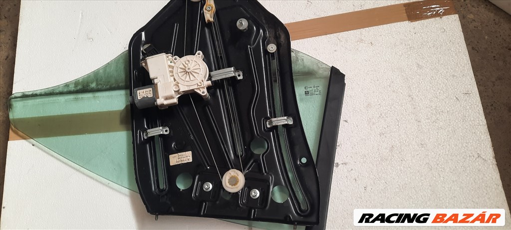 Opel Astra H TwinTop 1.6 hátsó ablakemelő szerkezet jobb bal  1. kép