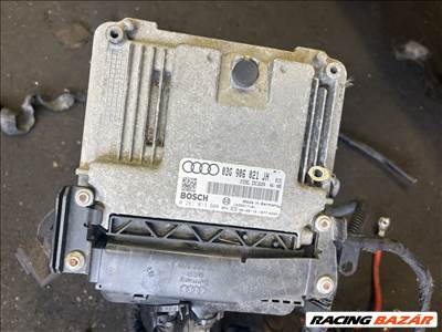 Audi A3 (8P) motorvezérlő  03g906021jh
