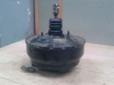 MITSUBISHI L300 Fékrásegítő 