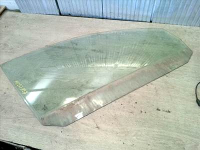 VOLKSWAGEN JETTA V 05-10 Jobb első ajtóüveg