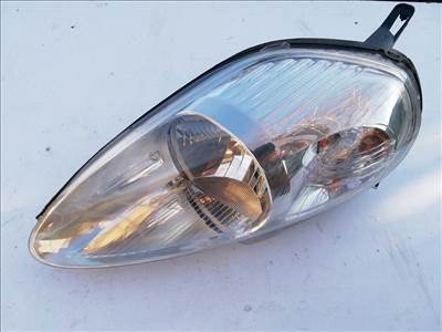 193930 Fiat Grande Punto 2005-2008 utángyártott bal első fényszóró, a képen látható egy rögzítő fűl töréssel!!! 51701593