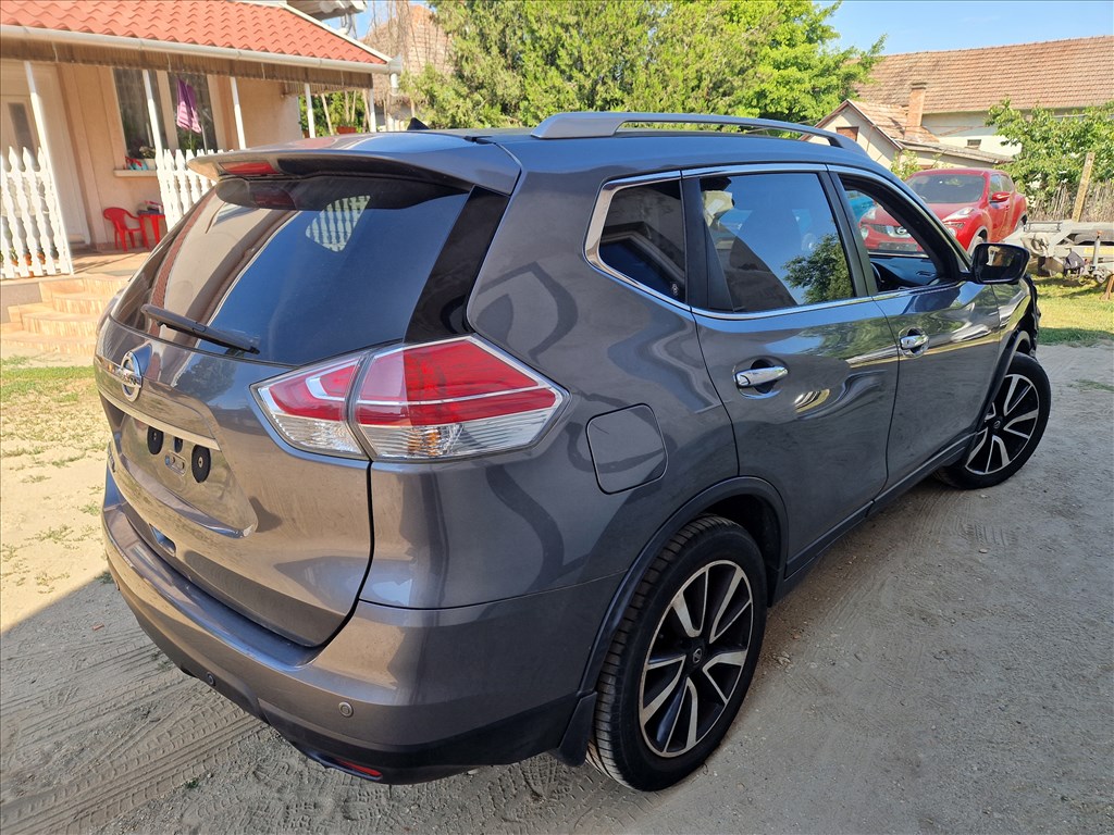 Nissan X-Trail (T32) 1.6 dci R9ME414 4WD bontott alkatrészek, bontás, bontott jármű 2. kép