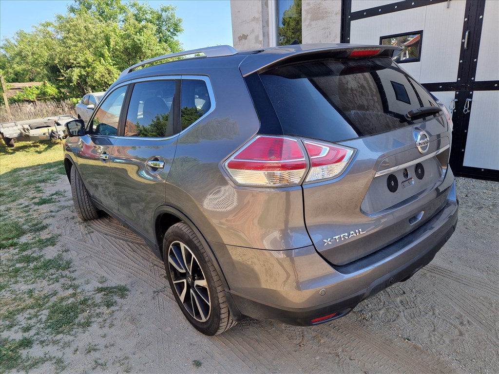 Nissan X-Trail (T32) 1.6 dci R9ME414 4WD bontott alkatrészek, bontás, bontott jármű 5. kép