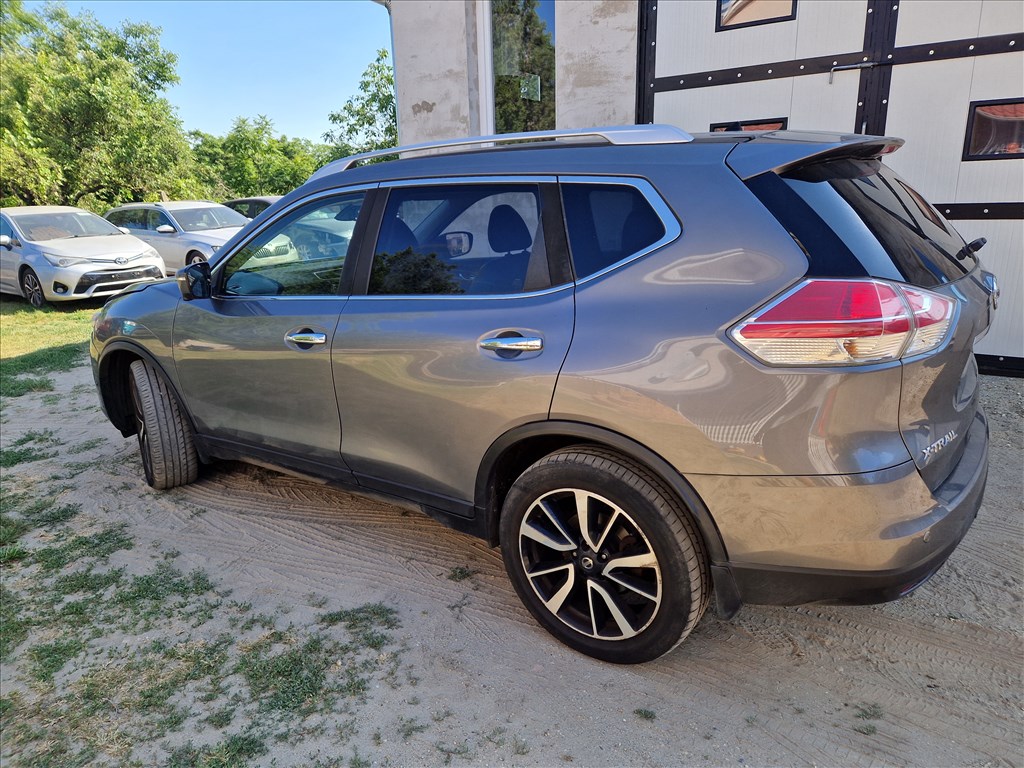 Nissan X-Trail (T32) 1.6 dci R9ME414 4WD bontott alkatrészek, bontás, bontott jármű 7. kép