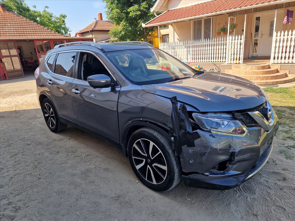 Nissan X-Trail (T32) 1.6 dci R9ME414 4WD bontott alkatrészek, bontás, bontott jármű 10. kép