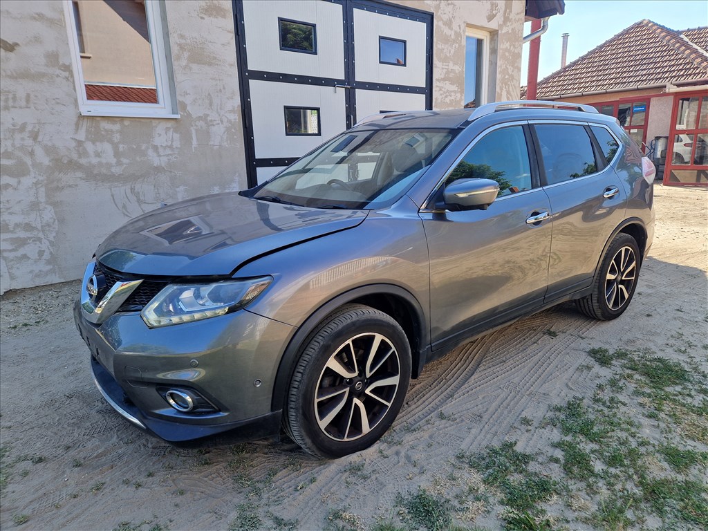 Nissan X-Trail (T32) 1.6 dci R9ME414 4WD bontott alkatrészek, bontás, bontott jármű 1. kép
