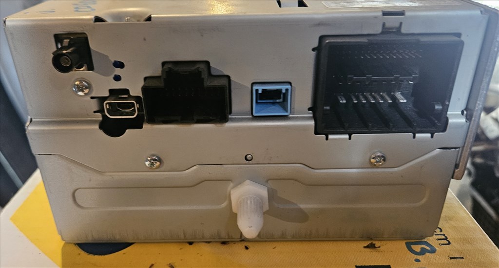 Opel Astra J, Opel Zafira C, Opel Meriva B, Opel Mokka Navigáció CD600 84026626 2. kép