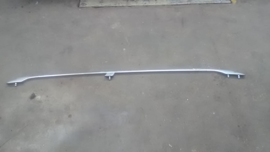 AUDI A6 97-04 Jobb tetőcsomagtartó hosszanti sín tetősín 1. kép