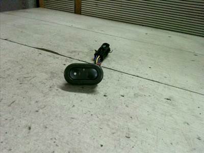 DAEWOO ESPERO Bal hátsó ablakemelő kapcsoló