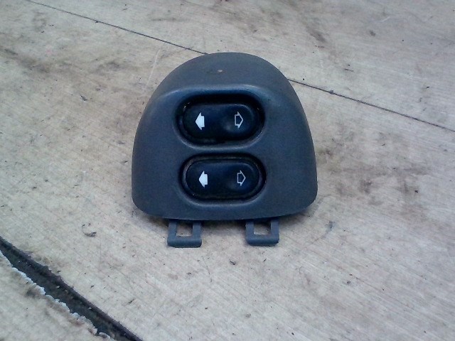 FORD TRANSIT 99-06 Bal első ablakemelő kapcsoló 1. kép
