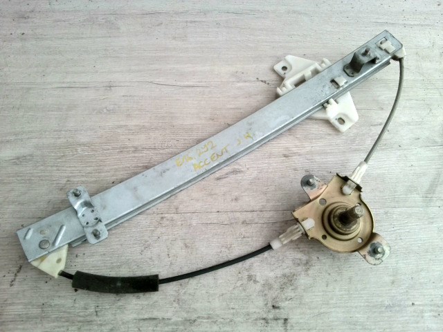 HYUNDAI ACCENT 03-06 Jobb hátsó ablakemelő szerkezet mechanikus 1. kép