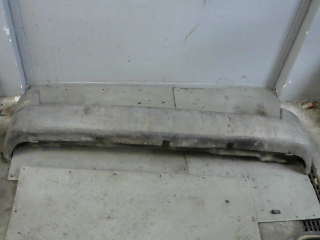 KIA PREGIO Hátsó lökhárító 1. kép