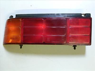 SUZUKI SWIFT 89-96 Bal hátsó lámpa