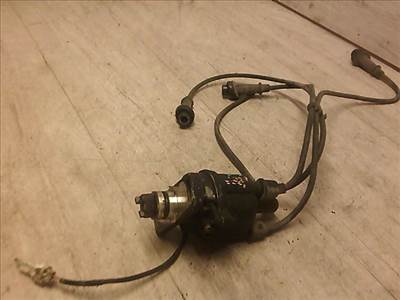 SUZUKI SWIFT 96-05 Gyújtáselosztó és gyertyakábelek