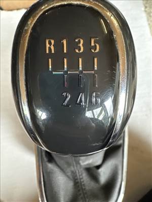 opel astra j 2009-2015  váltókar váltókulissza    6 sebességes