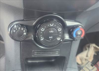 Ford Fiesta Mk6 Fütés kapcsoló 