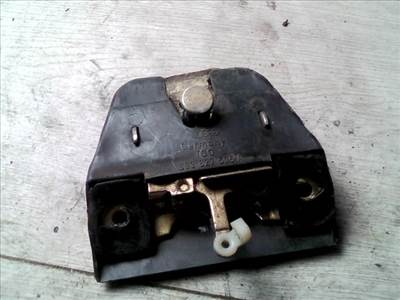 AUDI 80 86-91 Csomagtérajtó zárszerkezet