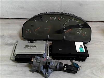 AUDI A6 97-04 Motorvezérlő egység ECU PCM modul