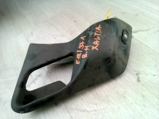 CITROEN XANTIA Bal hátsó ablakemelő kapcsoló 1. kép