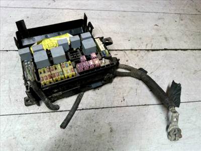 DAEWOO KALOS Biztosítéktábla BCM BSI BSM SAM GEM modul Motortér