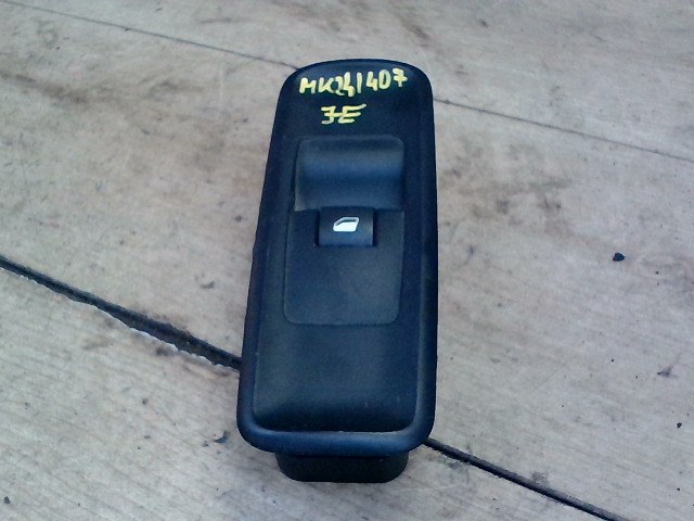 LANCIA Phedra Jobb első ablakemelő kapcsoló 1. kép