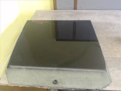 MAHINDRA S5 2007-2009 Jobb hátsó ajtóüveg