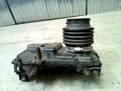 NISSAN MAXIMA A33 1999.04- Rezonátor