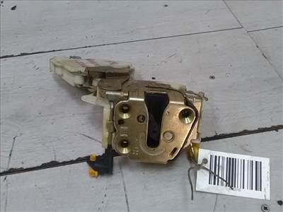 NISSAN MICRA K11 00.08-02.12 Jobb első ajtó zárszerkezet központizáras