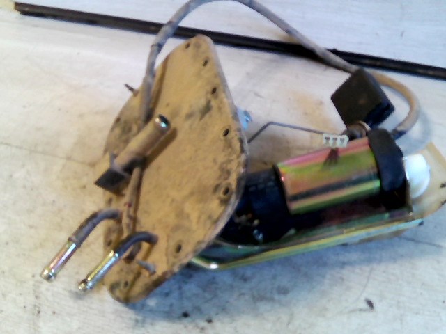 SUZUKI SWIFT 96-05 Üzemanyag szivattyú 1. kép