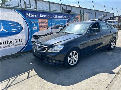 Mercedes C 200 CGI M271 (W204) bontott alkatrészei