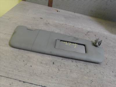 AUDI A4 01-04 Jobb napellenző