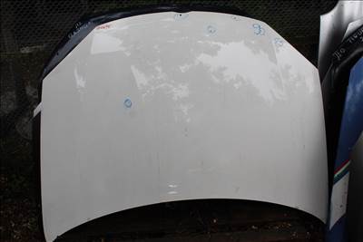 Volkswagen Golf V 2003-2013 motorháztető (90) 