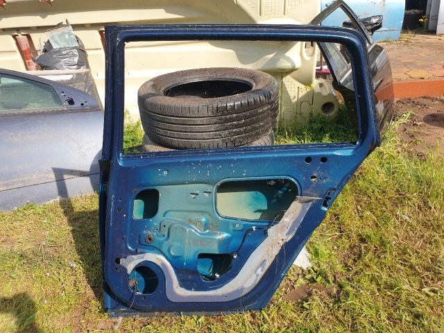 Opel Astra H KOMBI Jobb hátsó ajtó  94710107 2. kép